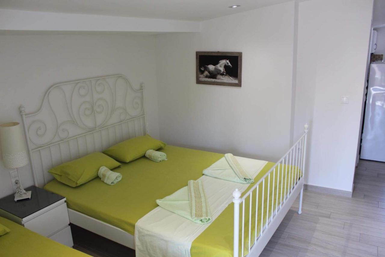 Apartamento Anthia House Sarti Exterior foto