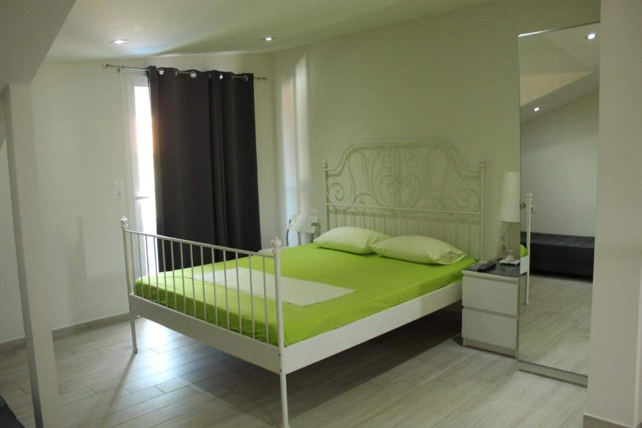 Apartamento Anthia House Sarti Exterior foto