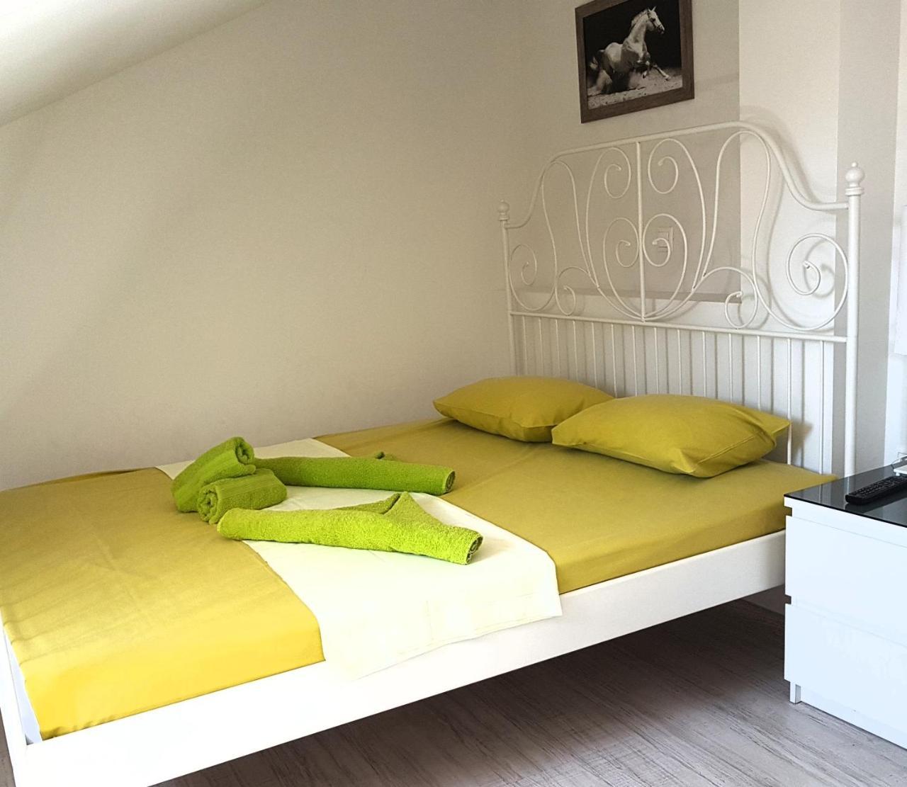 Apartamento Anthia House Sarti Exterior foto